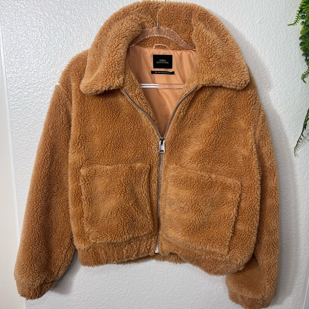 Urban Outfitters Teddy Sherpa Jacket M